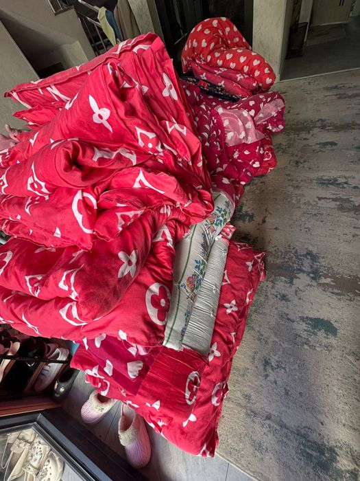 АРЗОН Матрас, Кўрпа тўшак, ёстиқ. Постеллар.