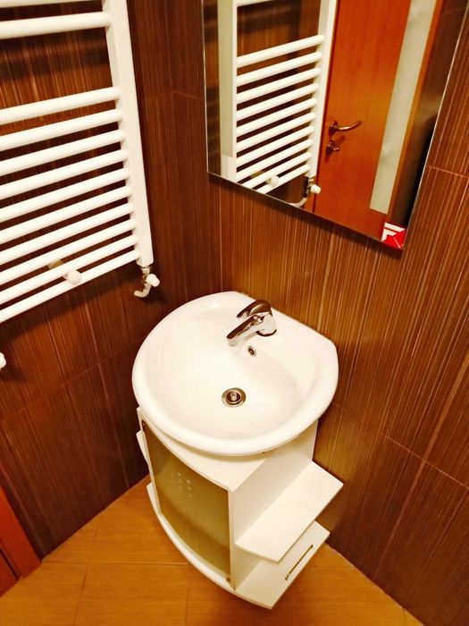 Дава се под наем Двустаен апартамент в София, Център - 72 кв.м за 750 € - Снимка #2