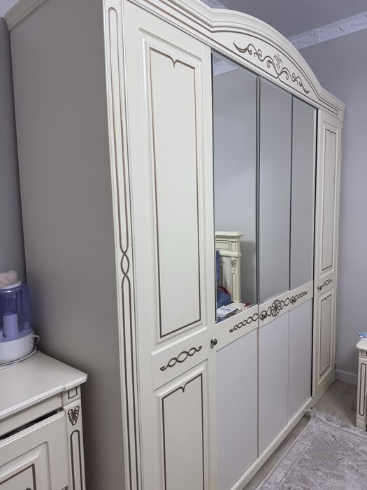 Шкаф и комод