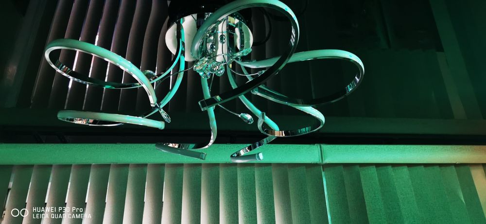 Лед полилей-полилей с кристали!