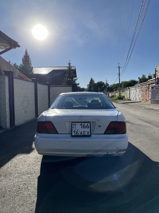 Продам атомобиль Toyota Vista SV41