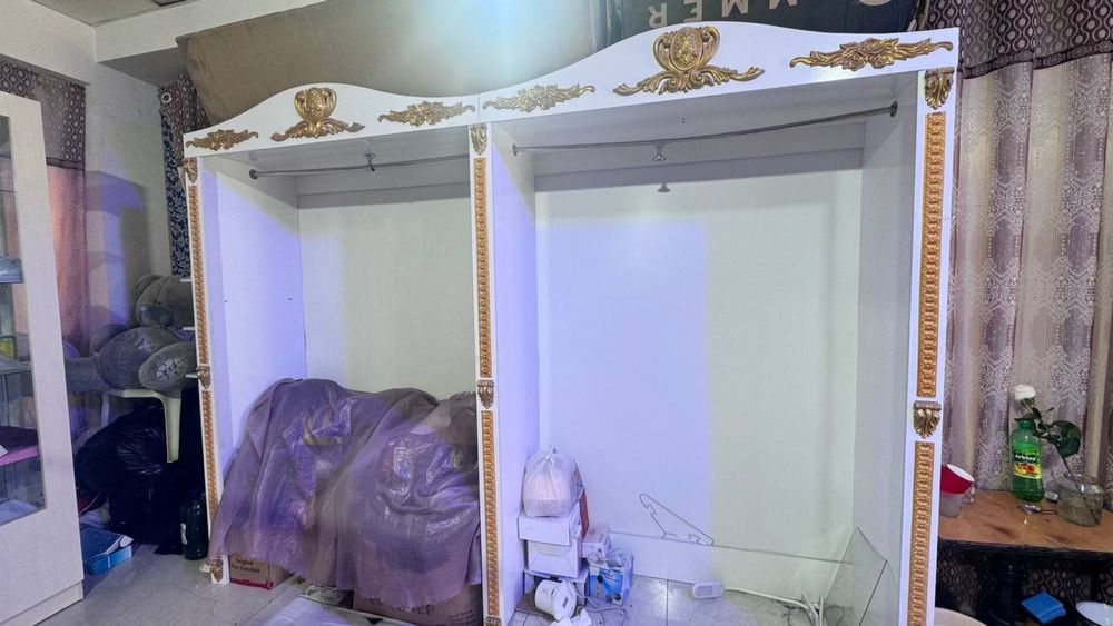 Kelin kuylak saloni uchun Shkaf mebellar