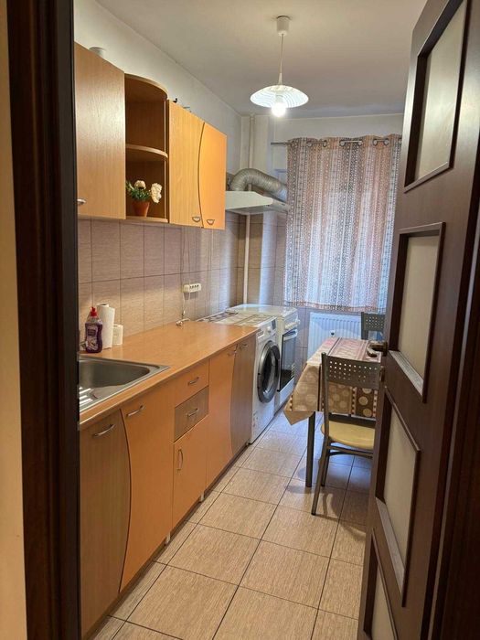 Vitan Mall Super oferta inchiriere