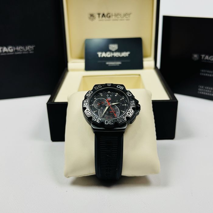 TAG Heuer Formula 1 Grande Date CAH1012