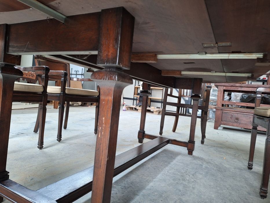 Голяма трапезна Дъбова маса със 6 стола