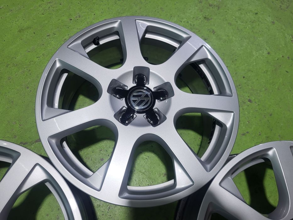 17 5x112 Vw Passat Touran Caddy Golf Tiguan Skoda Audi 5х112