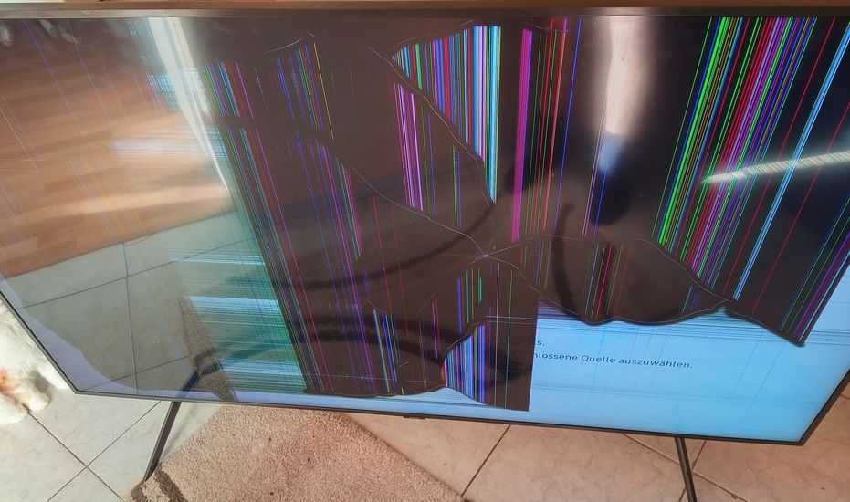 QLED Телевизор 65 Инча Samsung GQ65Q60RGT 4K Ultra HD Smart TV