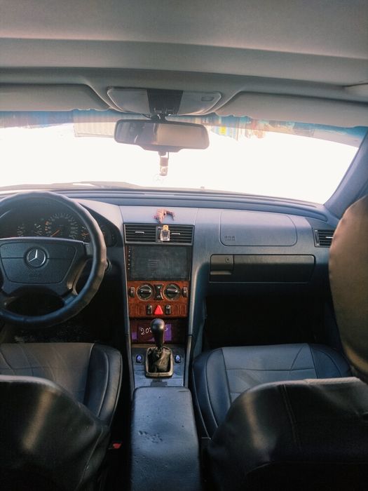 Mercedes-benz w 202 c180