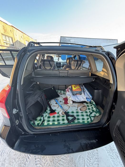 продам машину тайоту