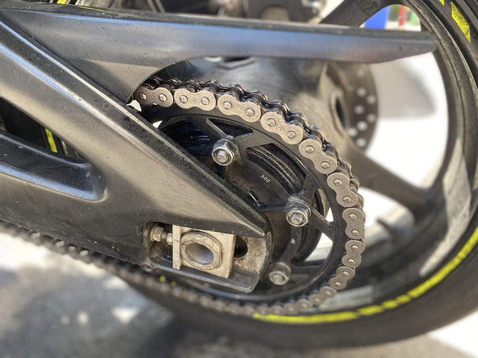 vanzare / schimb Yamaha fz8 2012