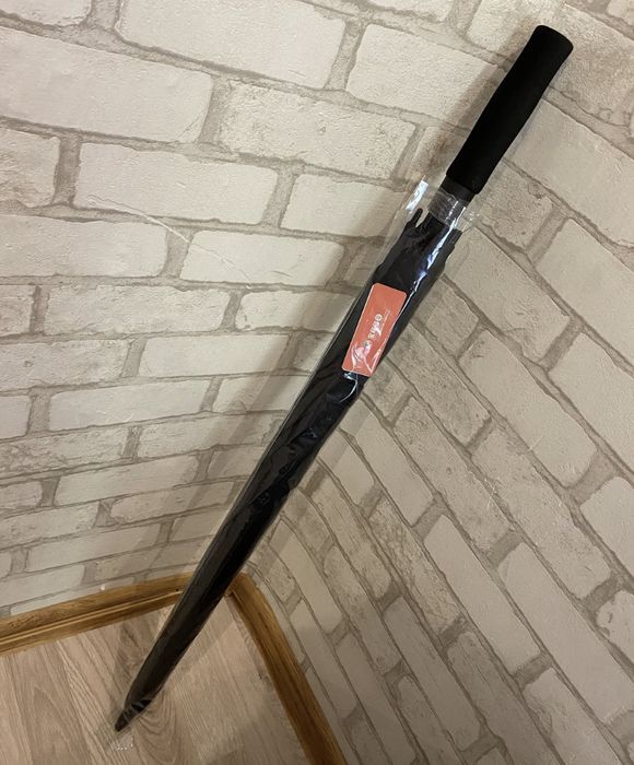 Зонтики черные синие