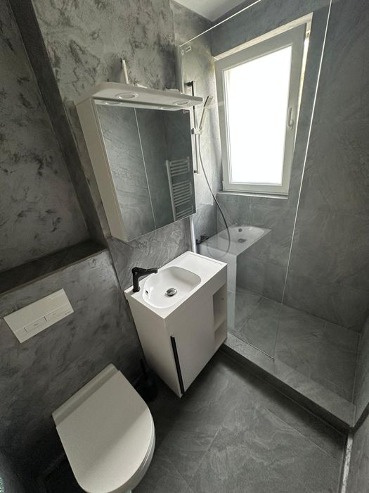 Inchiriez Apartament 2 camere