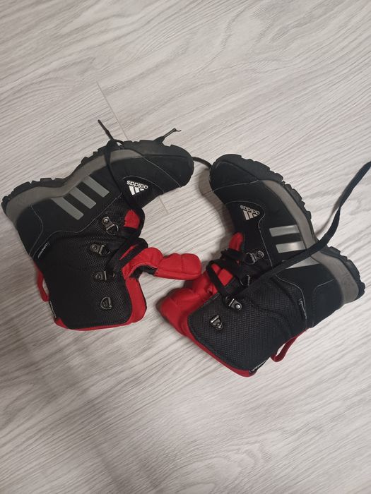 Ghete Adidas pentru copii