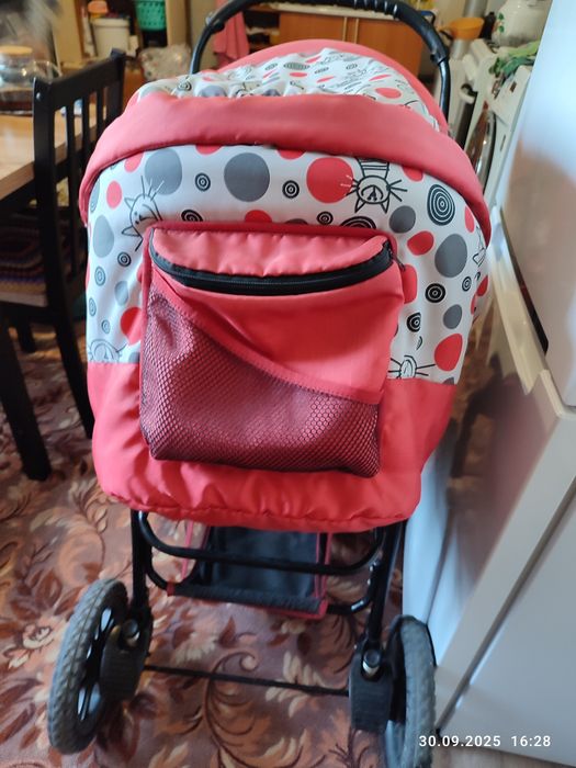 Продам детскую коляску