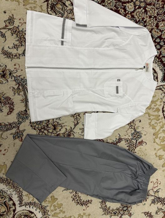 Продаю униформы разного вида.