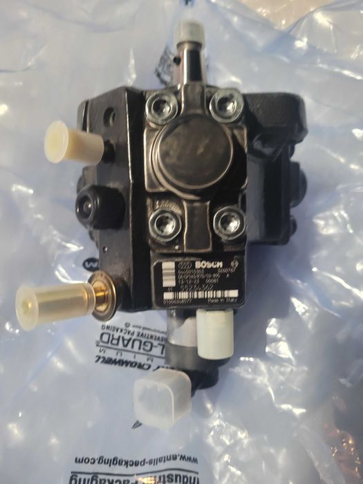 Pompa injectie NOUA ORIGINALA 55234362  Fiat , Alfa Romeo si Lancia