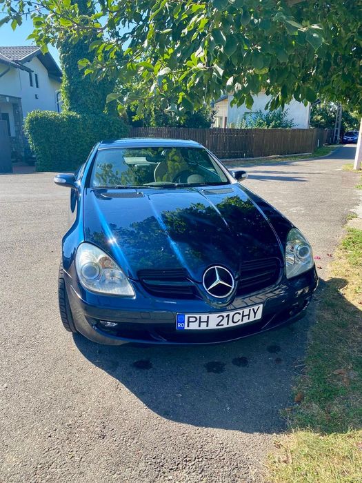 Mercedes SLK decapotabil