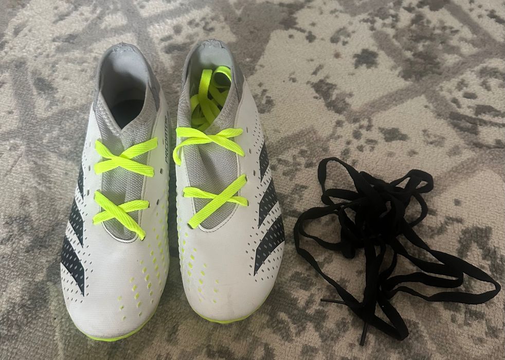Бутсы Adidas Predator
