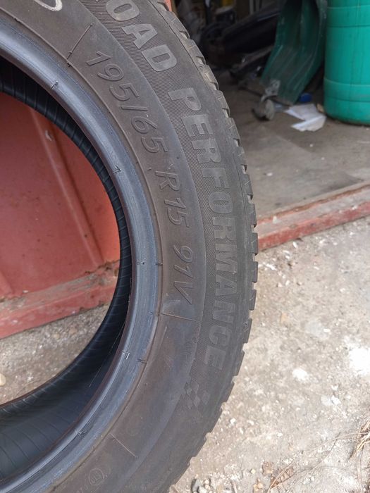 Продавам зимни и летни гуми