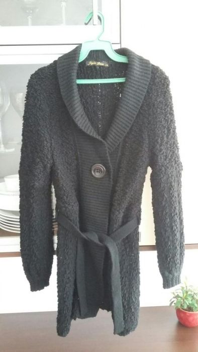 Cardigan damă negru.