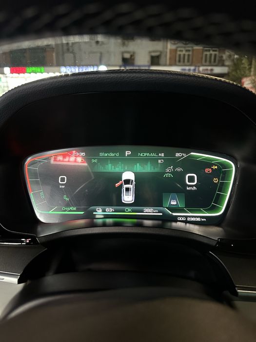 BYD chempion 605 tali 2024 yil probeg 23.800 km kraskasi toza