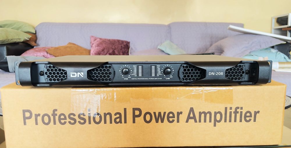 Amplificator Foshan DN-208 [ 2 x 1200W 4 Ω, 2 x 800W 8 Ω ] clasa D 1U