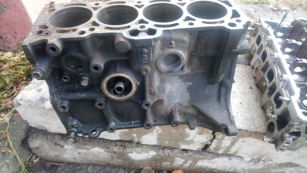 Блок двигателя ТОЙОТА 5AFE-4AFE