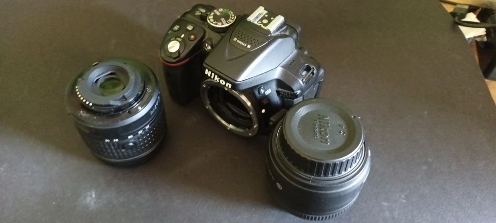 Nikon D7100, Nikon D5300 + 3 обектива
