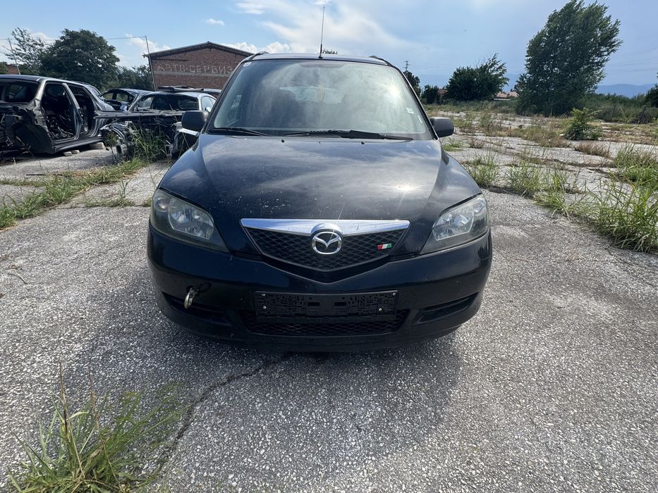 Mazda 2 На части