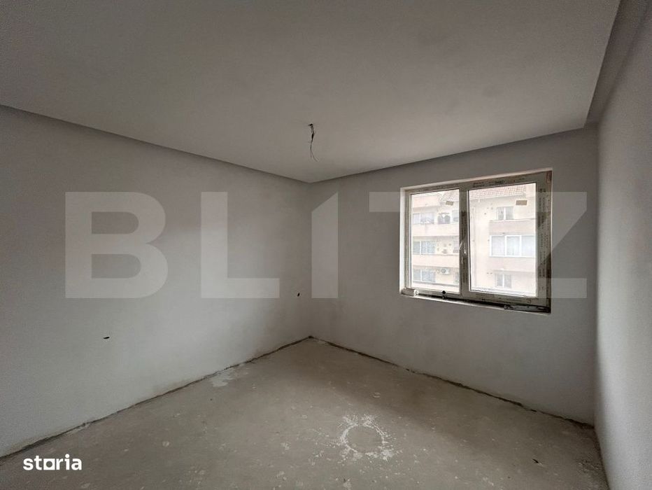 Apartament 3 camere, 66mp, etaj intermediar, balcon 12 mp, parcare, Ș