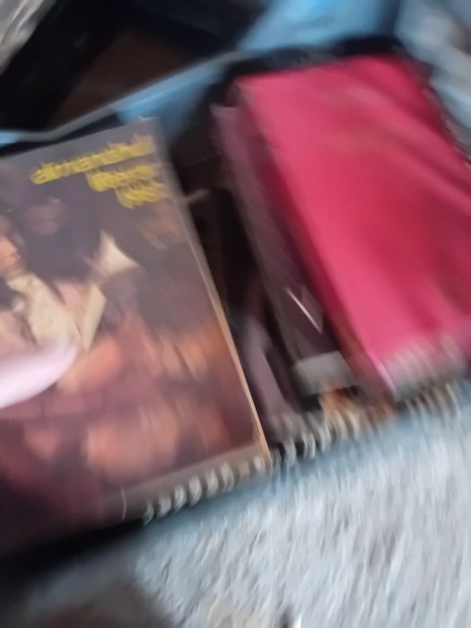 Carti vechi de vânzare