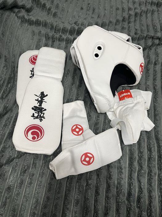 Амуниция для каратэ.