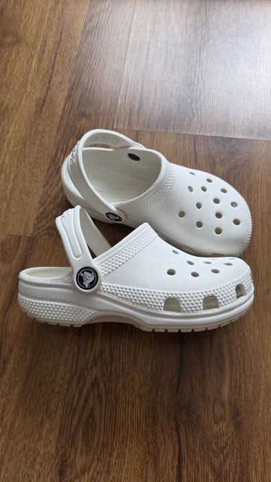 Papuci Crocs  C11