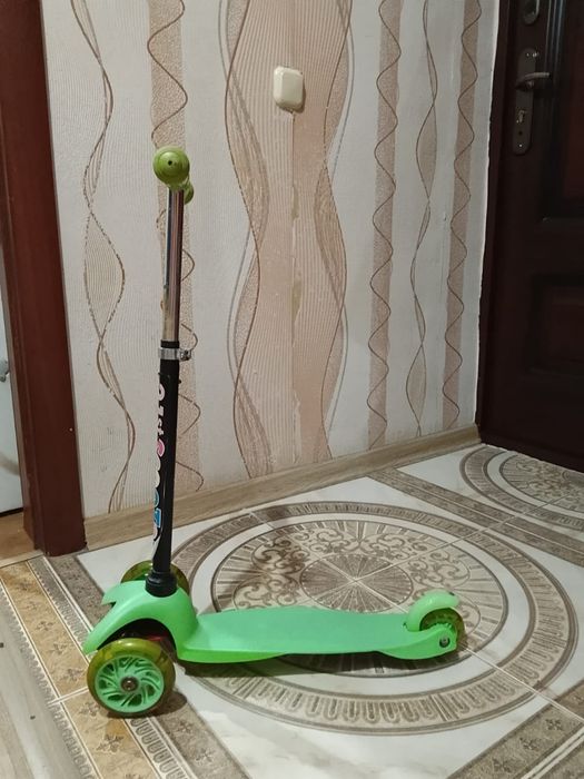 Детский  самокат