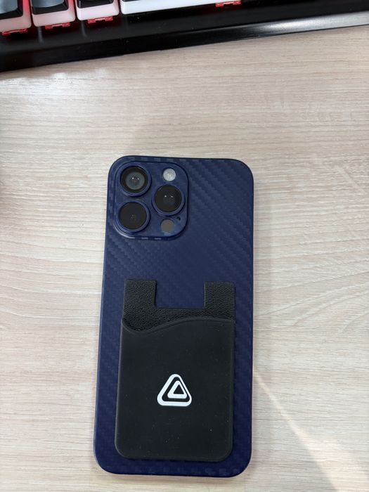 продаю Iphone 15 pro max 512 gb в коробке