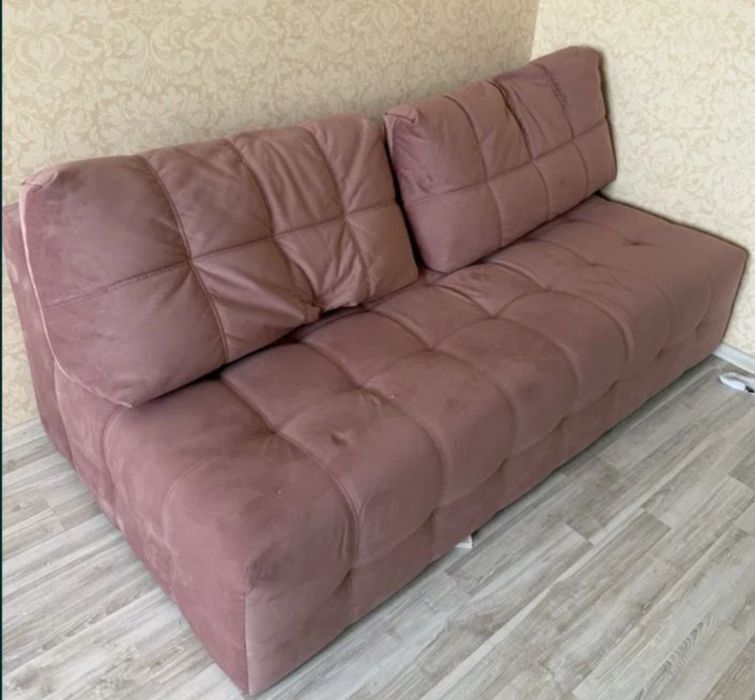 Диван, мягкая мебель