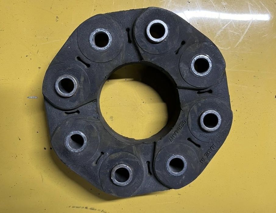 Эластичная муфта БМВ, Мерседес, Land Rover,