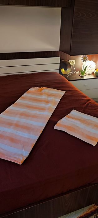 Set din bumbac plin 100%, imprimeu aztec, corai, nou