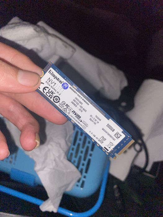 Продам ssd жесткий диск 512 гб