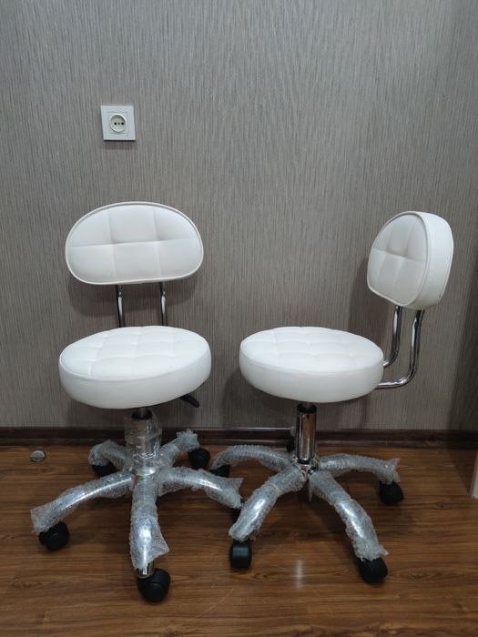 Стул для салона и медики. От 300 до 550 тысяч