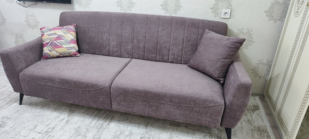 Продам диван Наоми