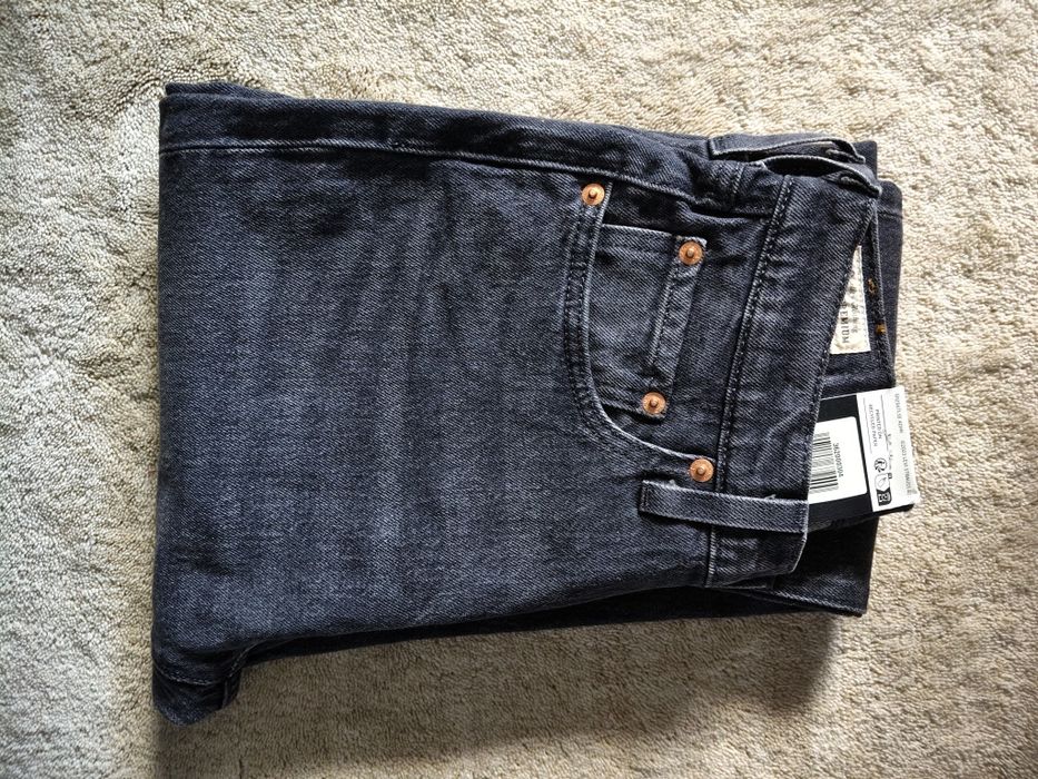 Blugi damă Levi's noi cu etichetă, size 26x30, EU 36/S