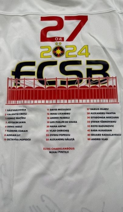 Tricou Fcsb steaua semnat de jucători