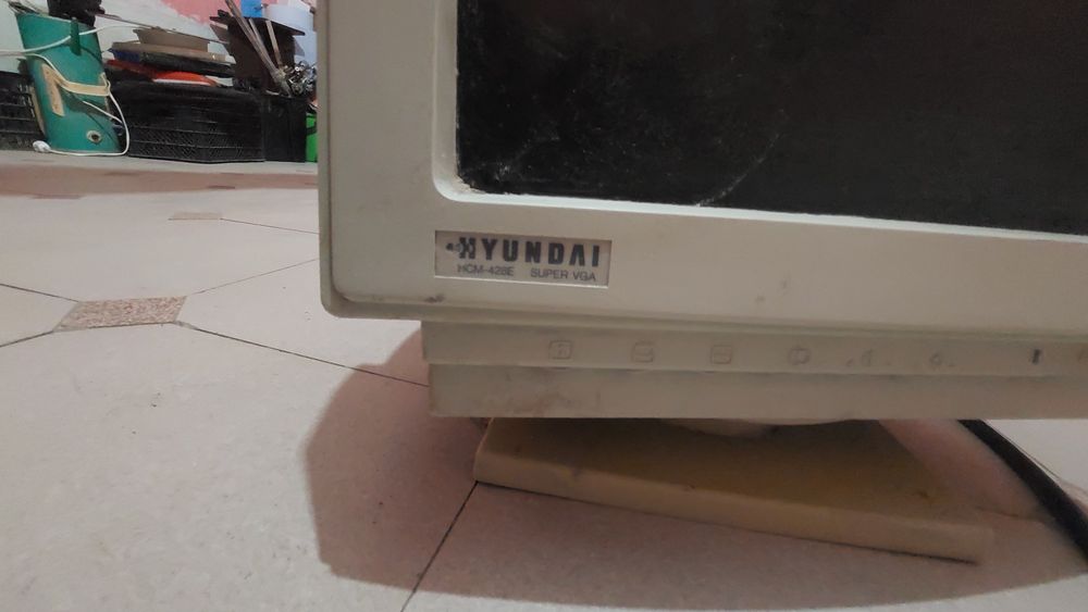 Monitor Korea Kompyuter
