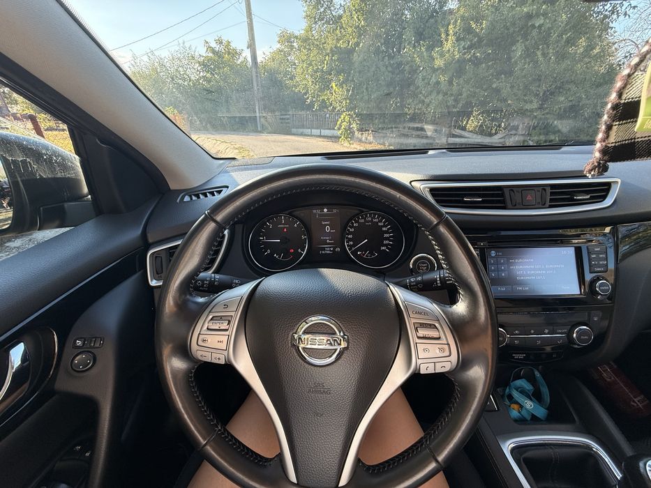 Nissan Qashqai 2015