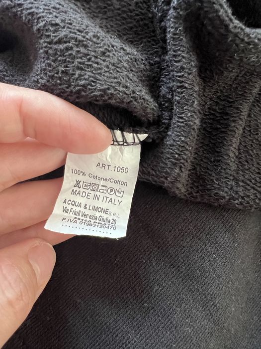 Продаю женский костюм