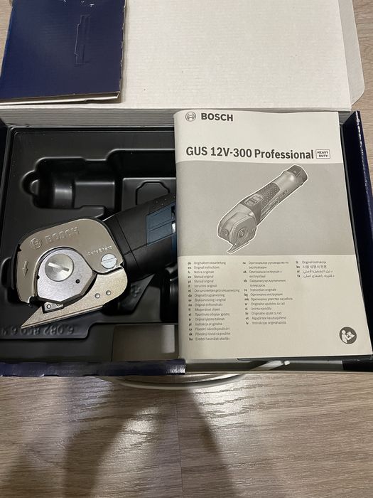 Универсална акумулаторна ножица Bosch