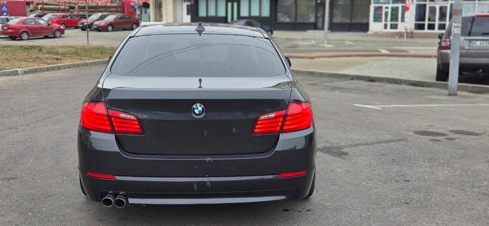 Bmw f10 530 mașina este adusa din Finlanda propietar în acte