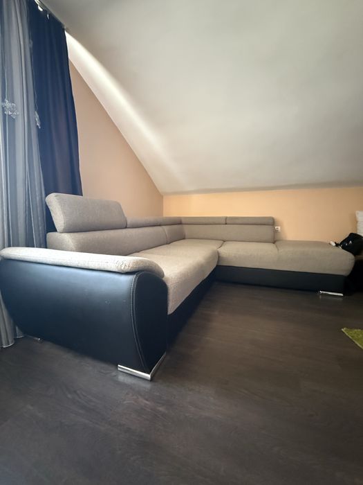 Много запазен и удобен диван с функция сън