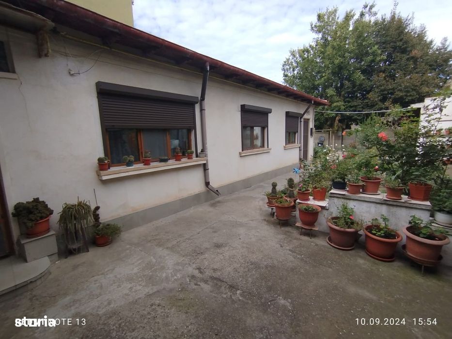 Casă de vânzare – Tomis I | 3 camere | Garaj | Teren 325 mp